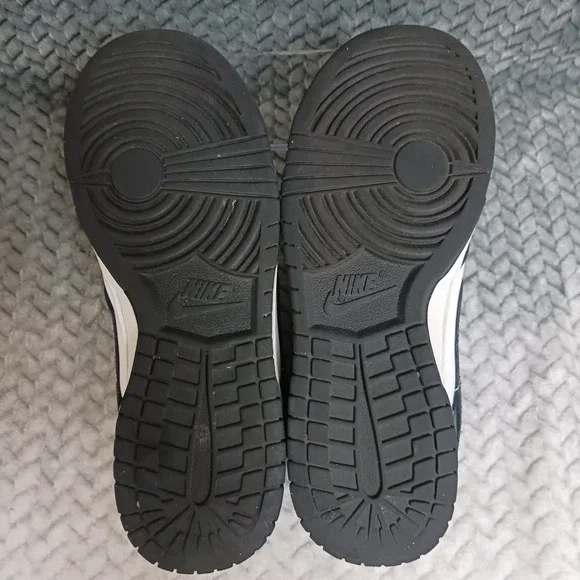 Nike Dunk Low Black White Men's Retro Sneakers Shoes DD1391-100 Size 7.5 - Picture 16 of 16